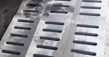 常州 芝麻灰石材沟盖板