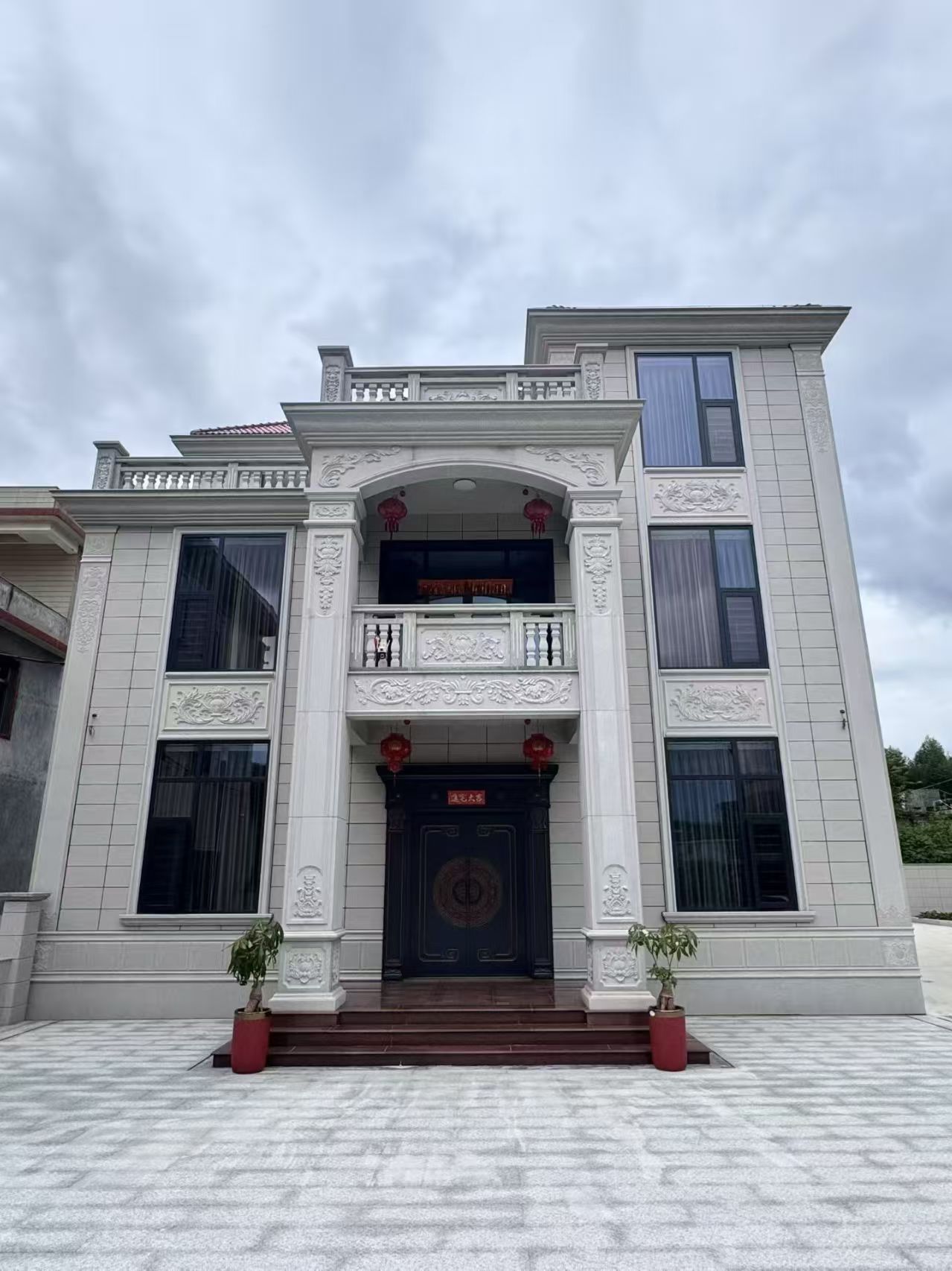 常州 芝麻白石材别墅干挂案例展示