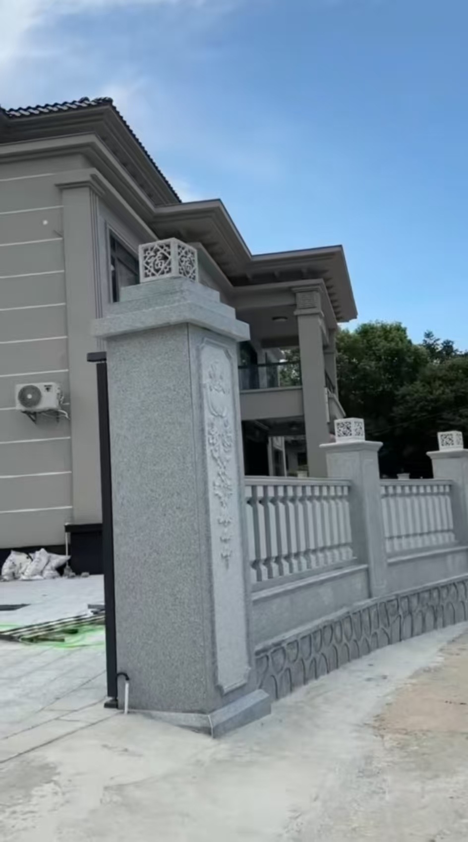 常州 芝麻白别墅围墙栏杆，私人订制