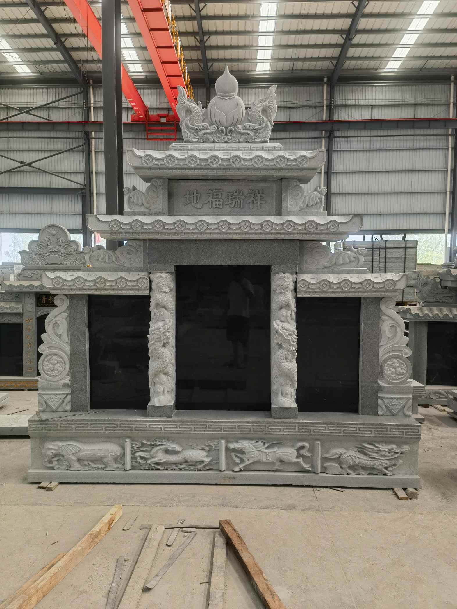 常州 芝麻灰高档墓碑、土墓，一套也支持定做