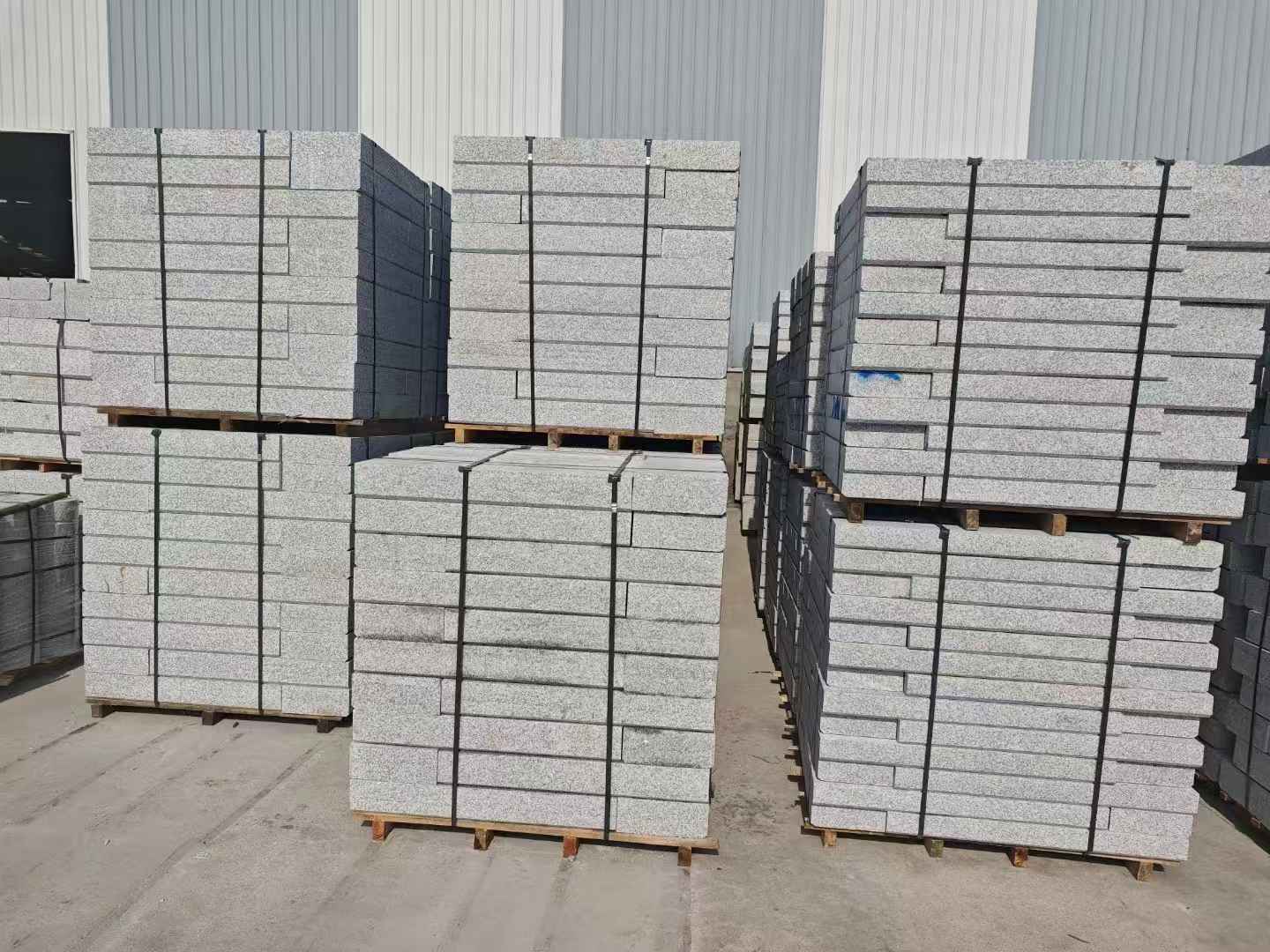 常州 芙蓉白路沿石，价格便宜