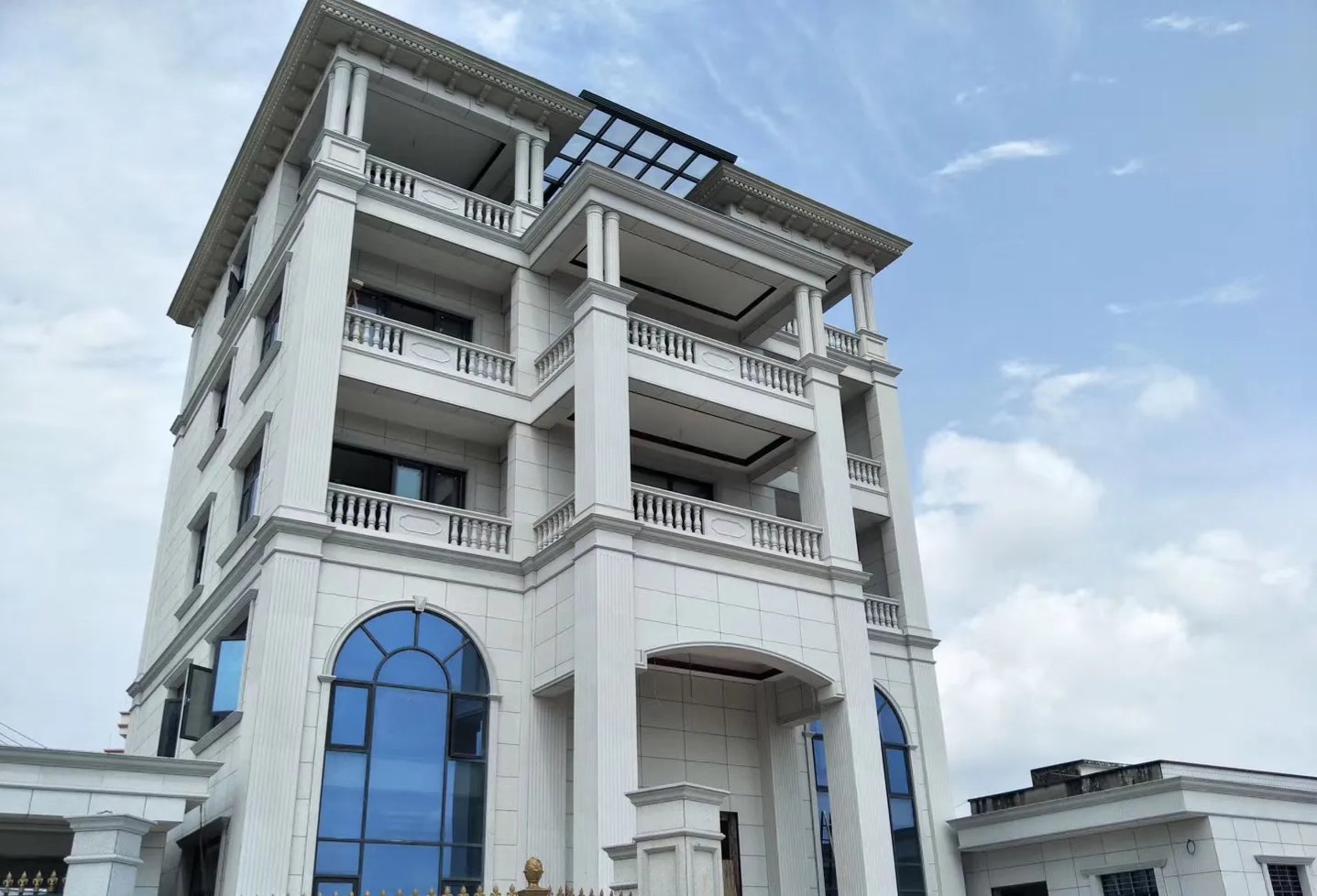 常州芝麻白别墅干挂效果展示